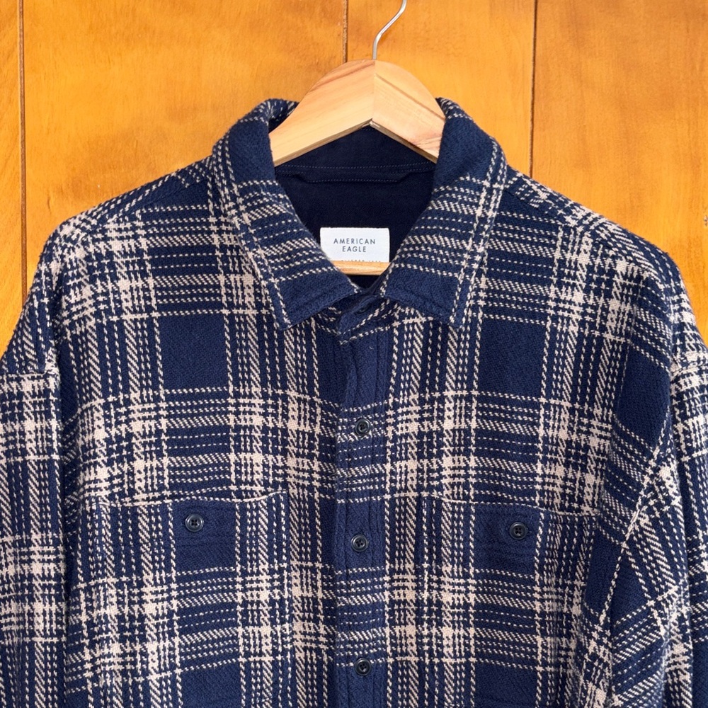 American Eagle Outfitters Blue and Cream Plaid Shirt